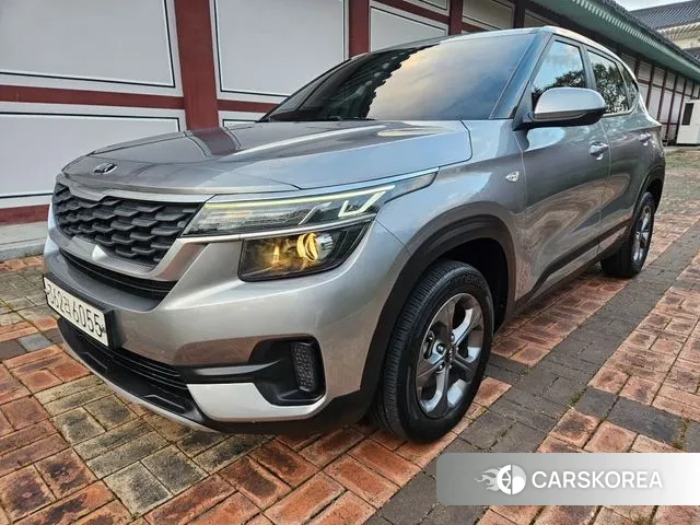 Kia Seltos 2019 Серый из Кореи