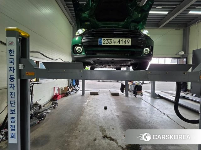 Mini Cooper Clubman 2022 Темно-зеленый из Кореи