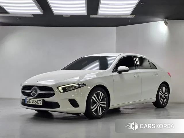 Mercedes-Benz A-Class W177 2021 Белый из Кореи