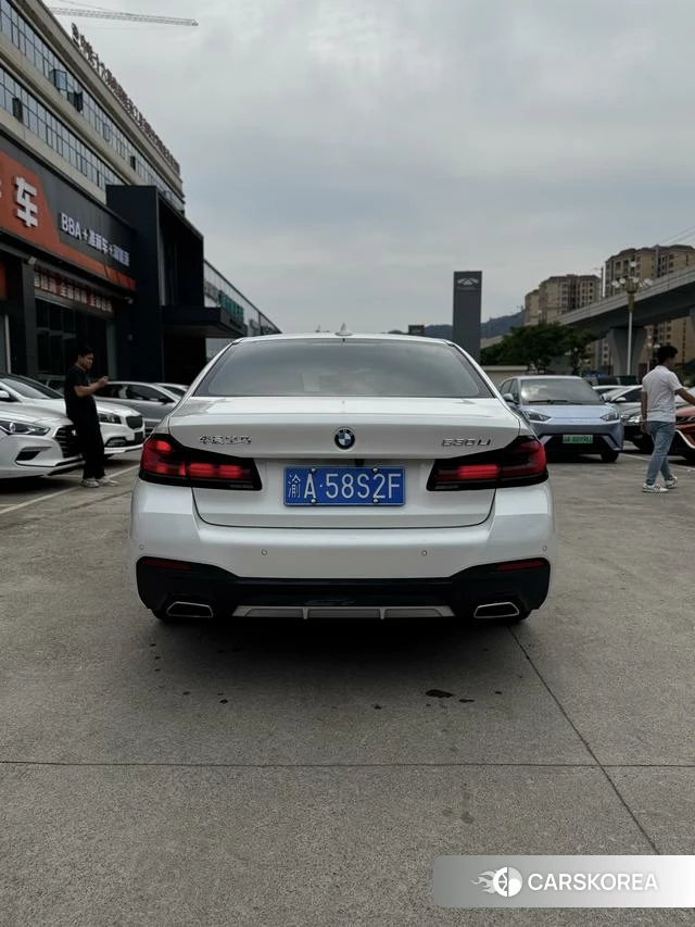 BMW 5 series 2022 Белый из Китая