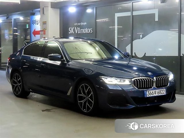 BMW 5 Series (G30) 2021 Синий из Кореи