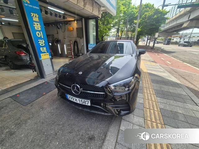 Mercedes-Benz E-Class W213 2022 Черный из Кореи