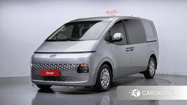 Hyundai Staria 2022 Серебряный из Кореи
