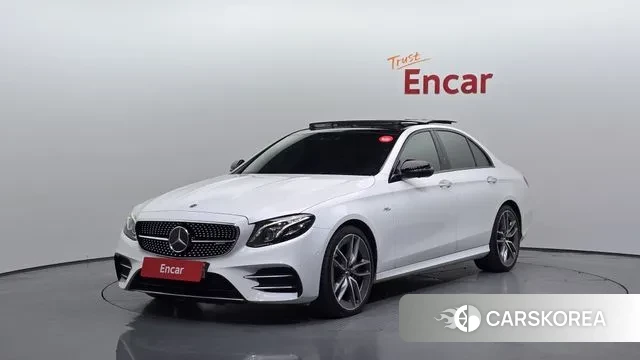 Mercedes-Benz E-Class W213 2019 Белый из Кореи