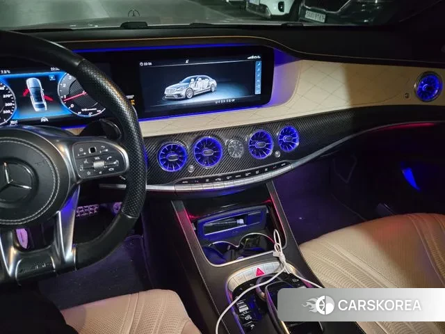 Mercedes-Benz S-Class W222 2018 Белый из Кореи