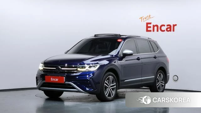 Volkswagen Tiguan Allspace 2023 Синий из Кореи