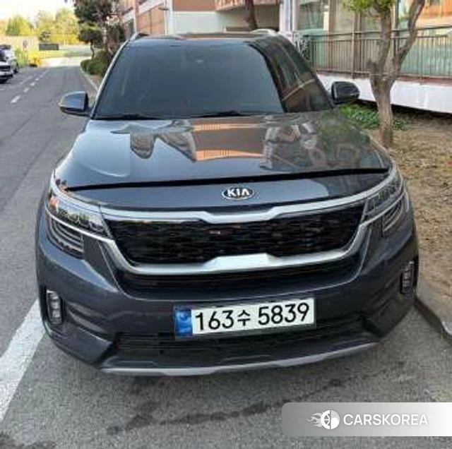 Kia Seltos 2021 Серый из Кореи