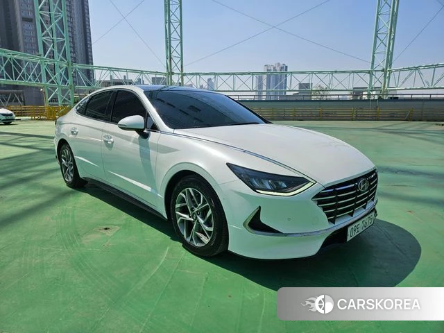Hyundai Sonata (DN8) 2019 Белый из Кореи