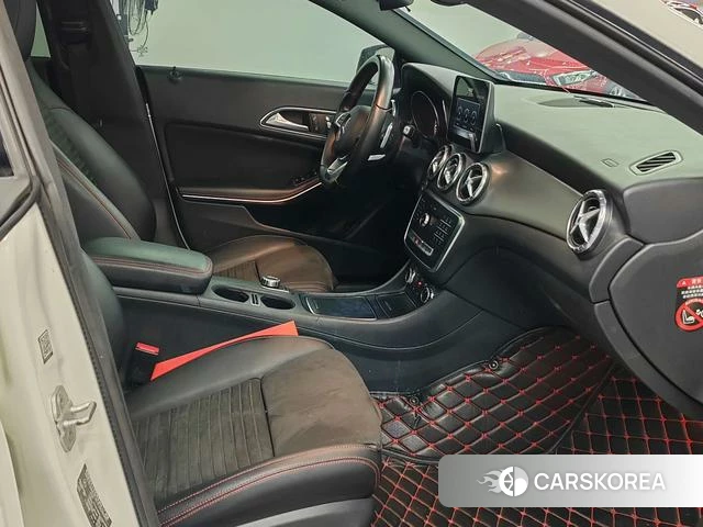 Mercedes-Benz CLA (import) 2018 Белый из Китая
