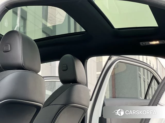Mercedes-Benz Class A 2023 Белый из Китая