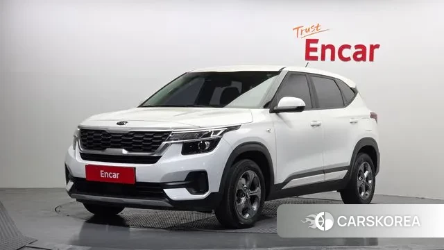 Kia Seltos 2021 Белый из Кореи