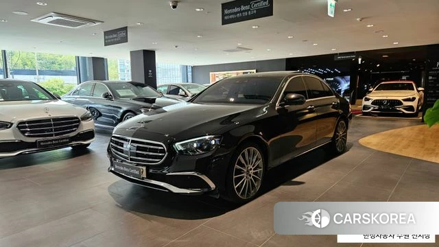 Mercedes-Benz E-Class W213 2023 Черный из Кореи
