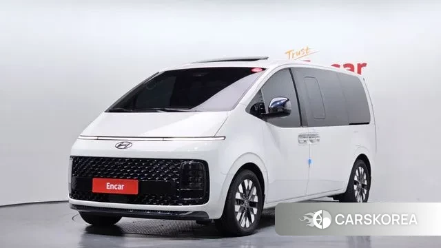 Hyundai Staria 2022 Белый из Кореи