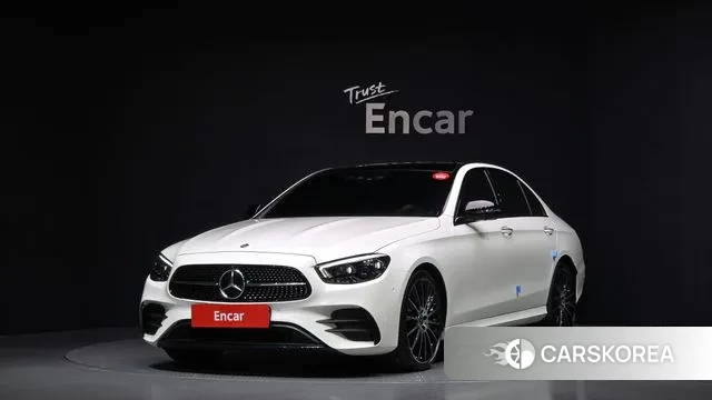 Mercedes-Benz E-Class W213 2023 Белый из Кореи