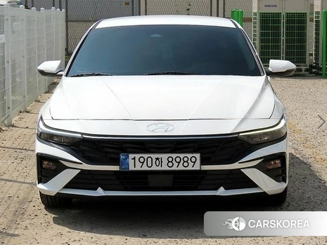Hyundai The New Avante (CN7) 2023 Белый из Кореи