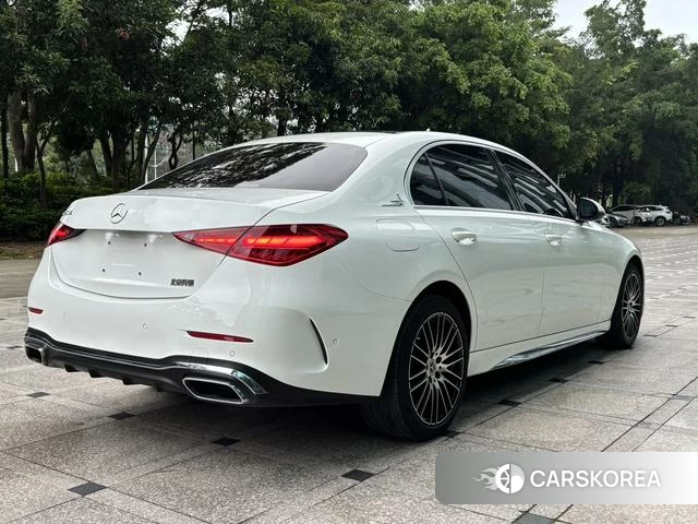Mercedes-Benz Class C 2021 Белый из Китая