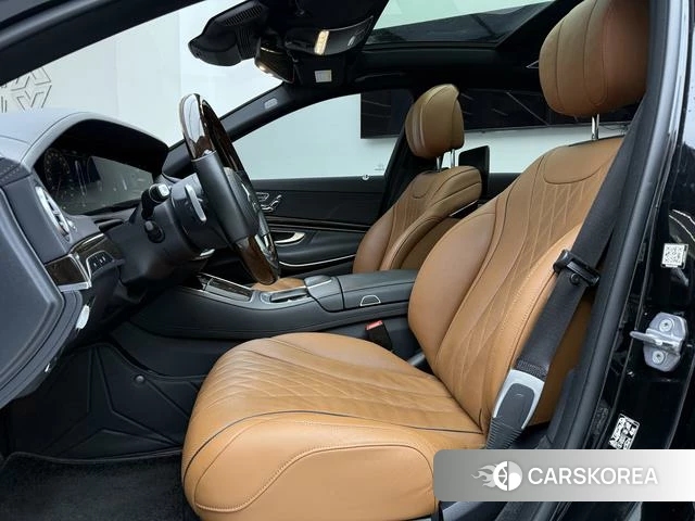 Mercedes-Benz Maybach S-class 2020 Черный из Китая