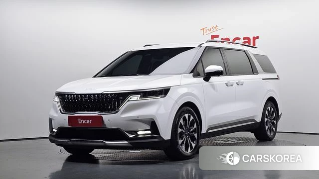Kia Carnival 4th generation 2023 Белый из Кореи