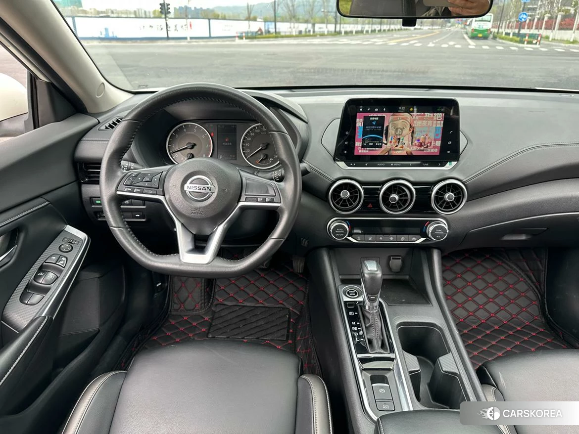 Nissan Xuan Yi 2023 Белый из Китая