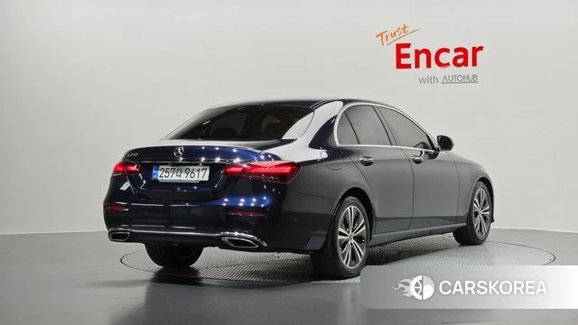 Mercedes-Benz E-Class W213 2022 Синий из Кореи