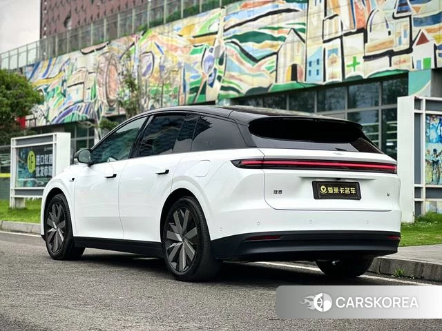 Ideal car Ideal i6 2026 Белый из Китая