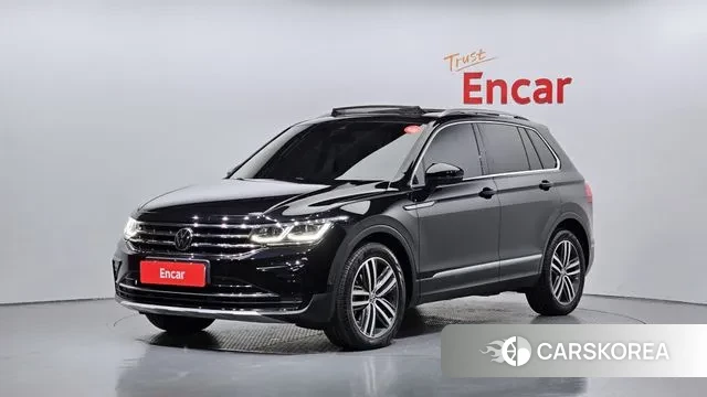 Volkswagen Tiguan second Generation 2023 Черный из Кореи