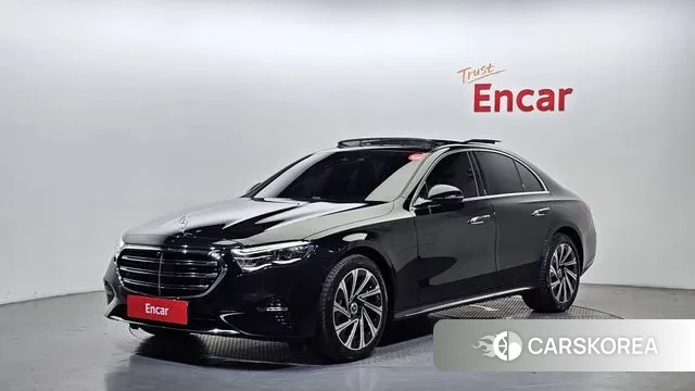 Mercedes-Benz E-Class W214 2024 Черный из Кореи