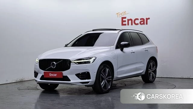 Volvo XC60 second Generation 2021 Белый из Кореи