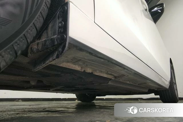 Mazda 3 Angkesaila 2022 Белый из Китая