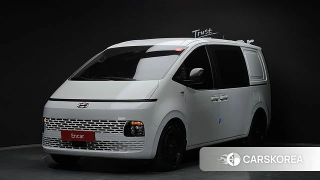 Hyundai Staria 2022 Белый из Кореи