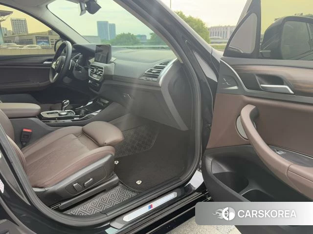 BMW X3 2023 Черный из Китая