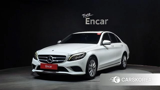 Mercedes-Benz C-Class W205 2020 Белый из Кореи