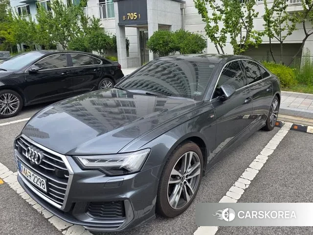 Audi A6 (C8) 2023 Серый из Кореи