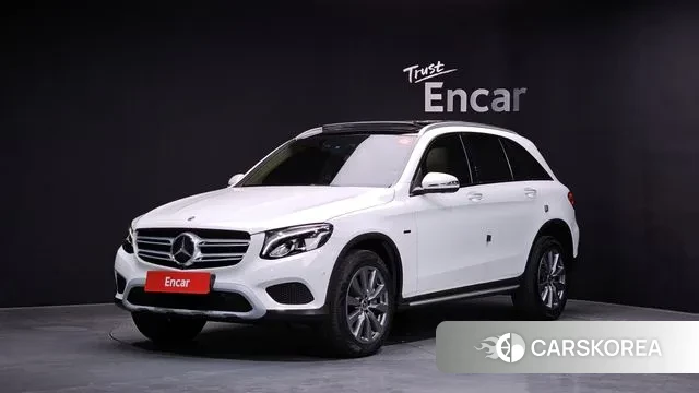 Mercedes-Benz GLC-Class X253 2019 Белый из Кореи