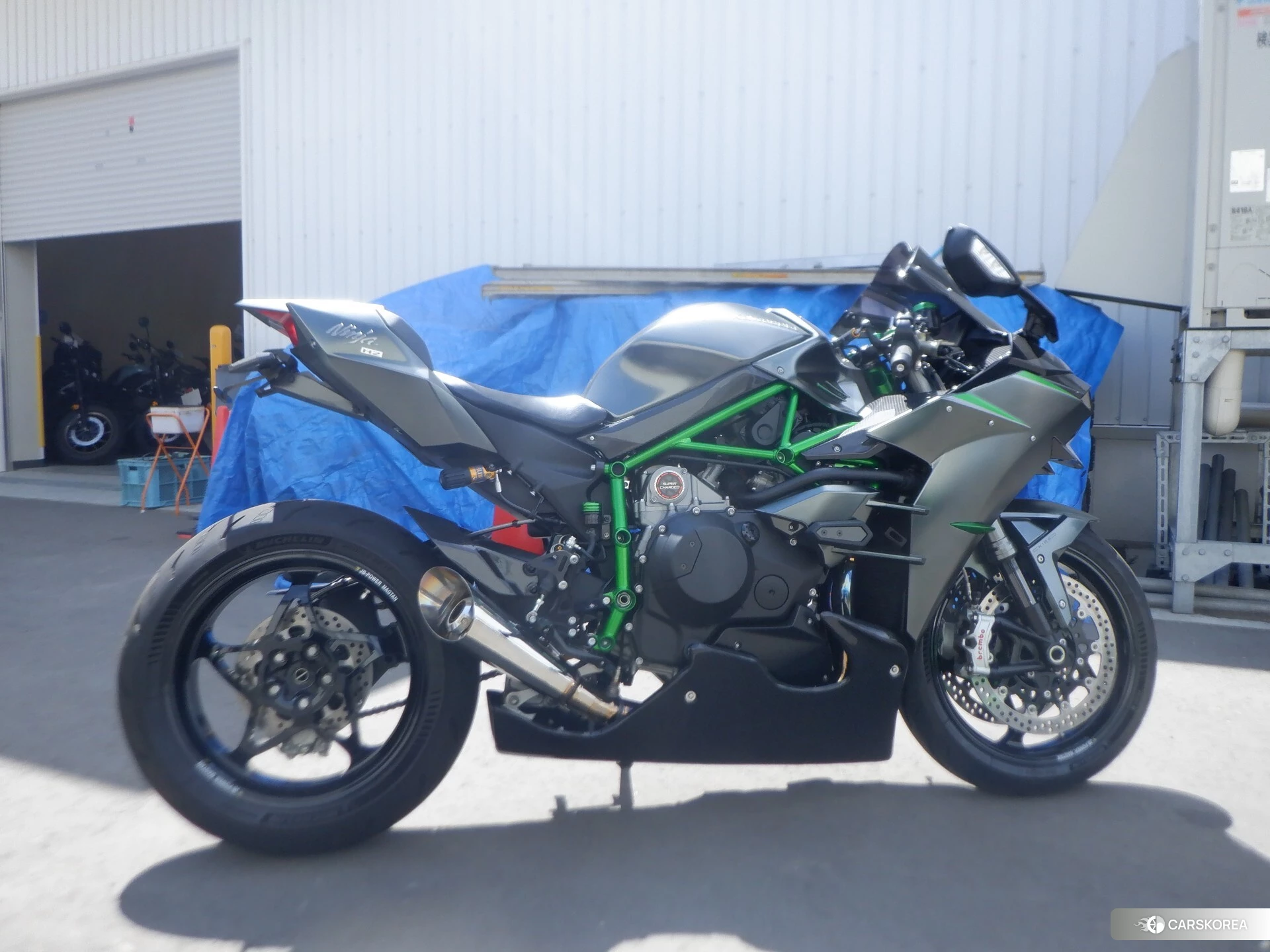 Проданный Kawasaki NINJA H2 CARBON 2021 из Японии, фото 5