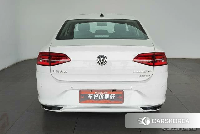 Volkswagen Lingdu 2021 Белый из Китая