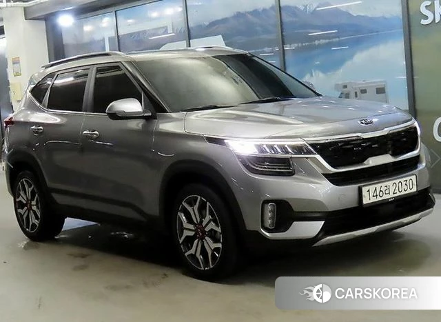 Kia Seltos 2021 Серый из Кореи