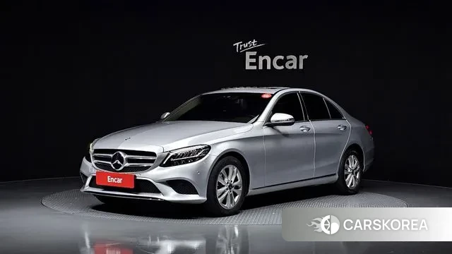 Mercedes-Benz C-Class W205 2019 Серебристо-серый из Кореи