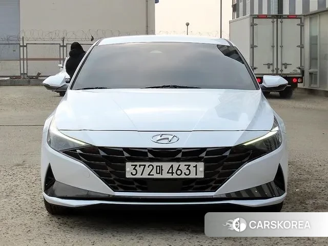 Hyundai Avante (CN7) 2021 Белый из Кореи