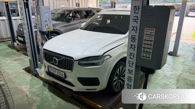 Volvo XC90 second Generation 2020 Белый из Кореи