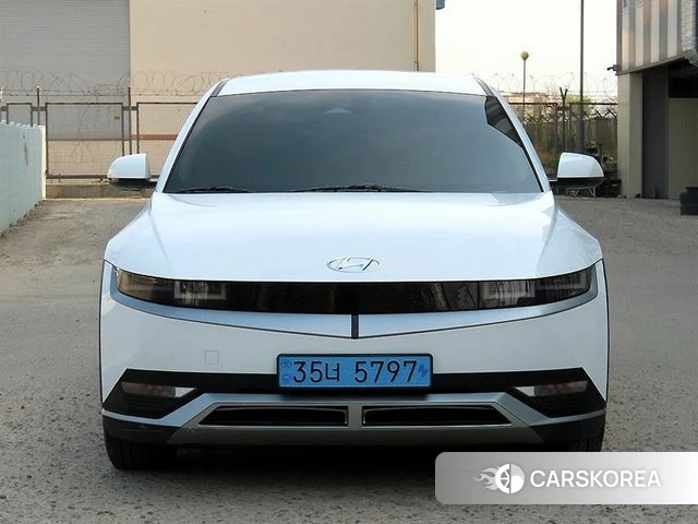 Hyundai Ionic 5 2022 Белый из Кореи