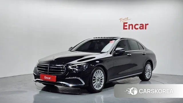 Mercedes-Benz E-Class W213 2023 Черный из Кореи