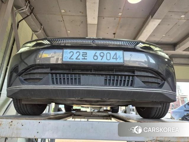 Kia EV6 2022 Серый из Кореи