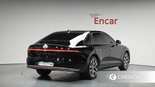 Hyundai Grandeur (GN7) 2025 Черный из Кореи