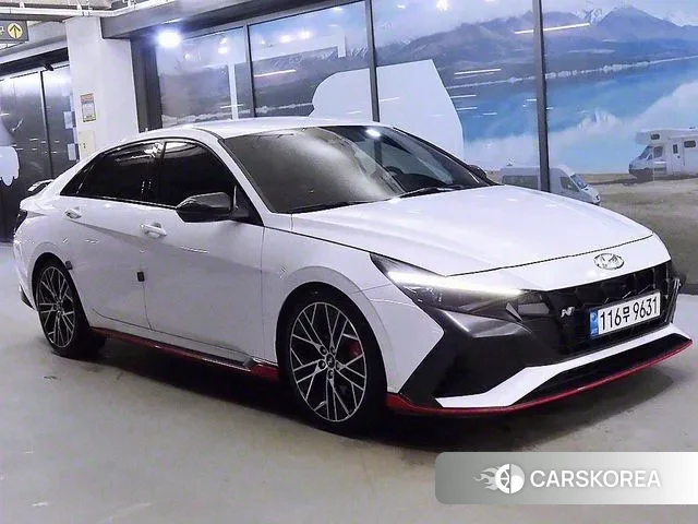 Hyundai Avante (CN7) 2022 Белый из Кореи