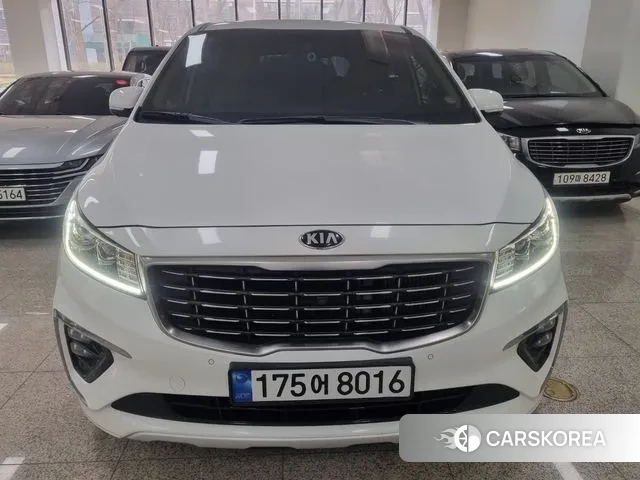 Kia The New Carnival 2019 Белый из Кореи