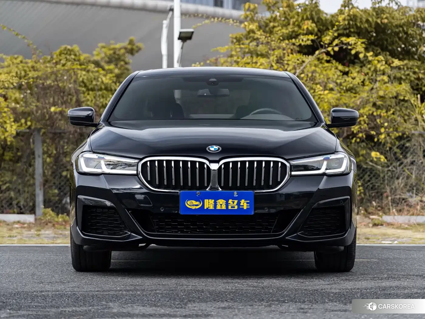 BMW 5 series 2023 Черный из Китая