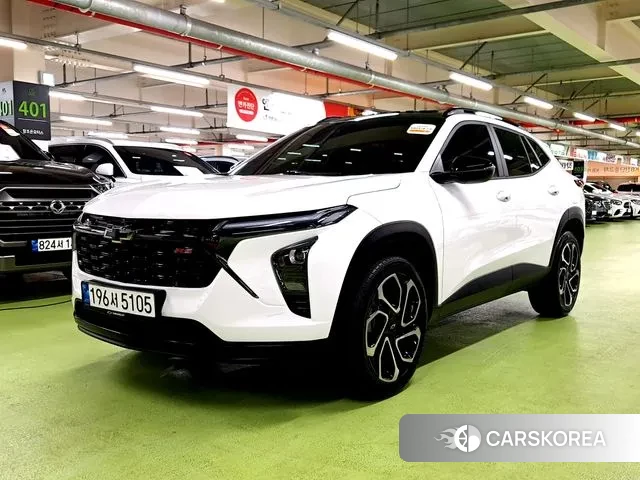 Chevrolet (GM Daewoo) Trax Crossover 2023 Белый из Кореи