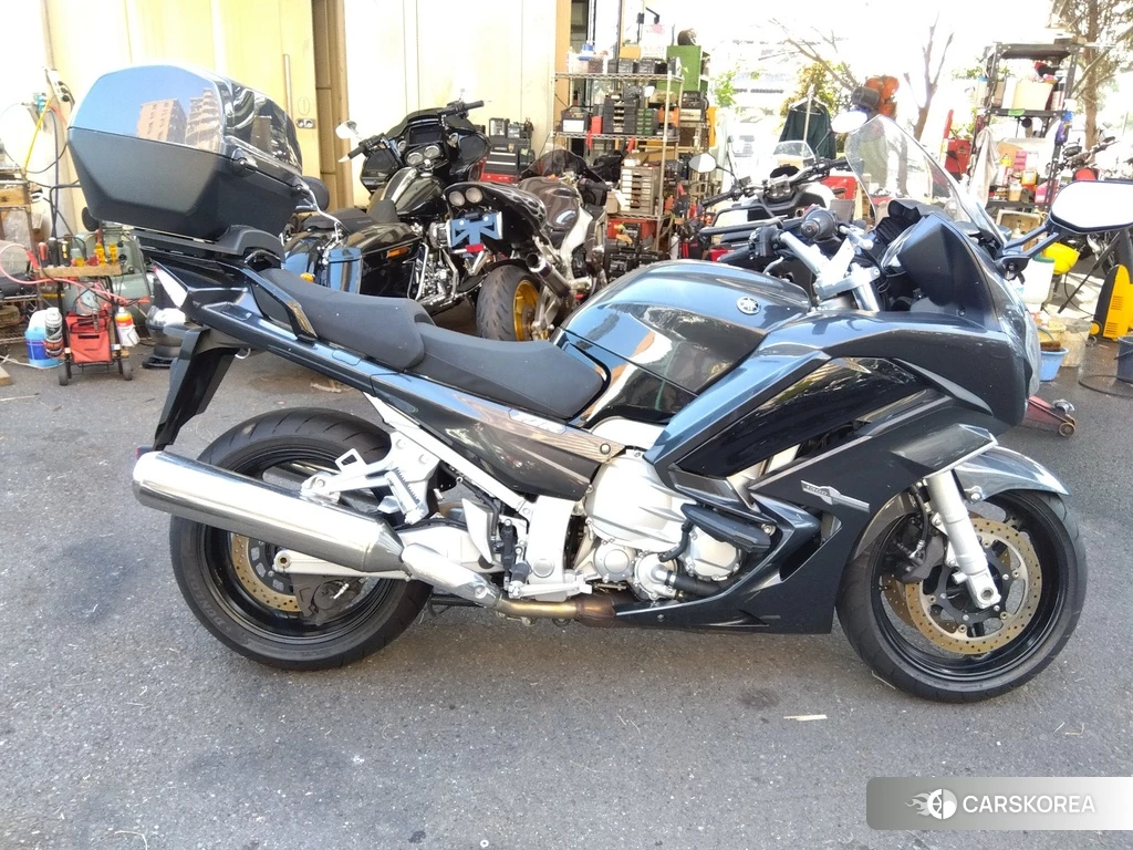Проданный Yamaha FJR 1300 2015 из Японии