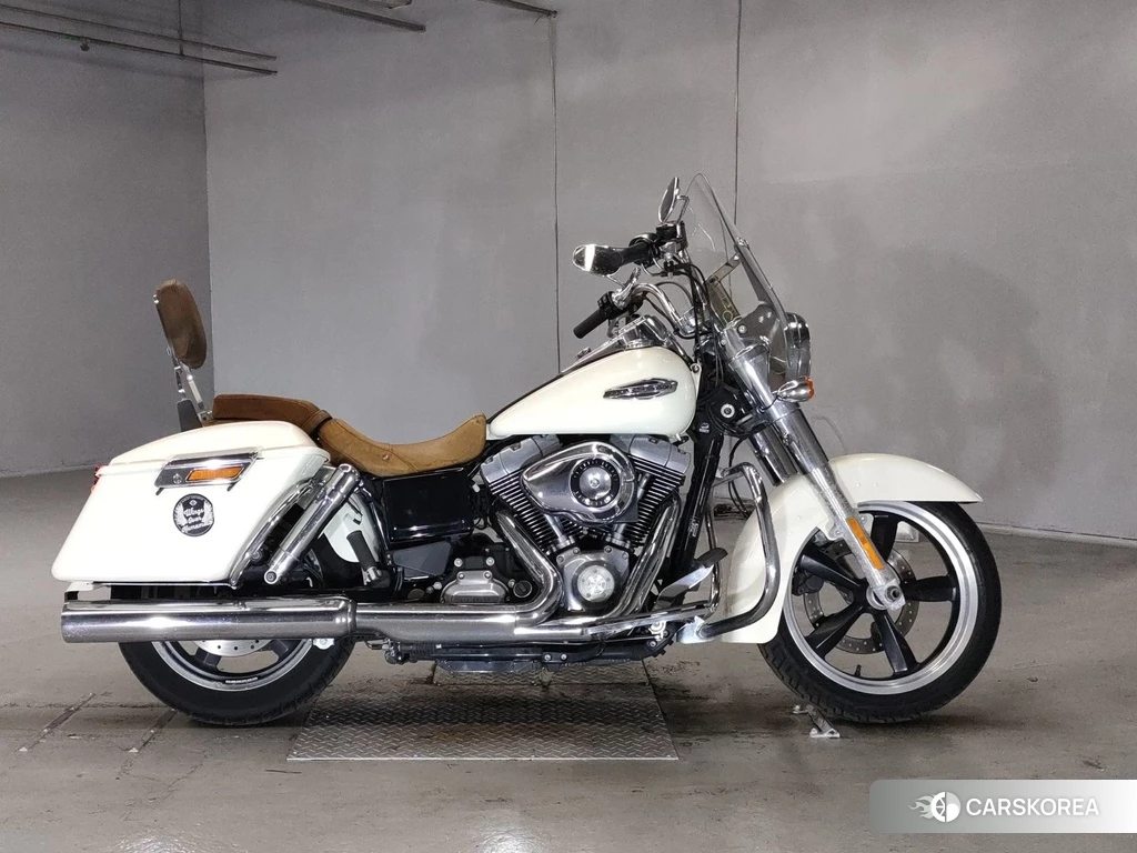 Проданный Harley-Davidson DYNA SWITCHBACK FLD1580 2014 из Японии